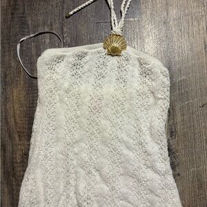 Lilly Pulitzer White Knit Top with Gold Shell